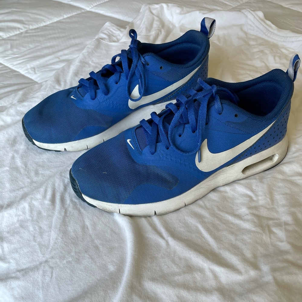 Nike Blue Athletic Shoes.